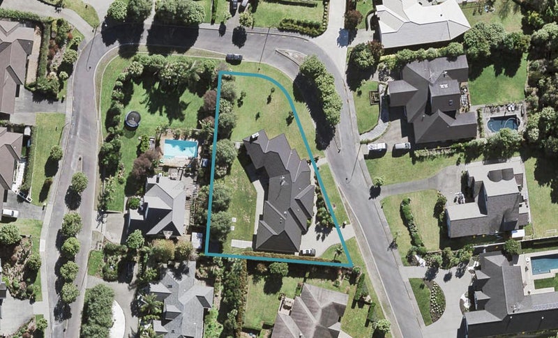 31 Shelter Drive, Greenhithe, Auckland - Carousel 1