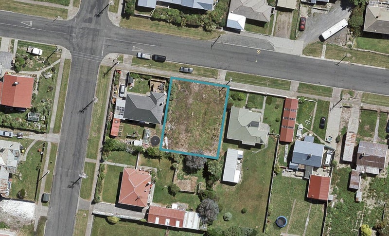 142 Bann Street, Bluff - Carousel 1
