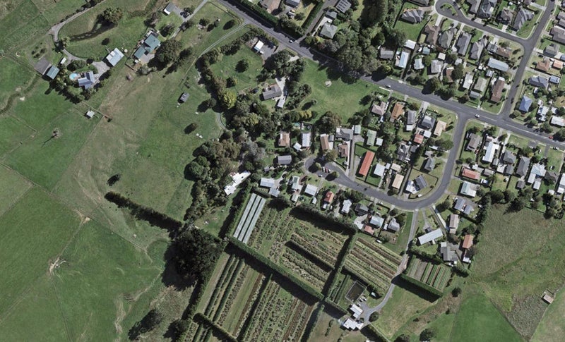 26 Lina Place, Waiuku, Waiuku - Carousel 1