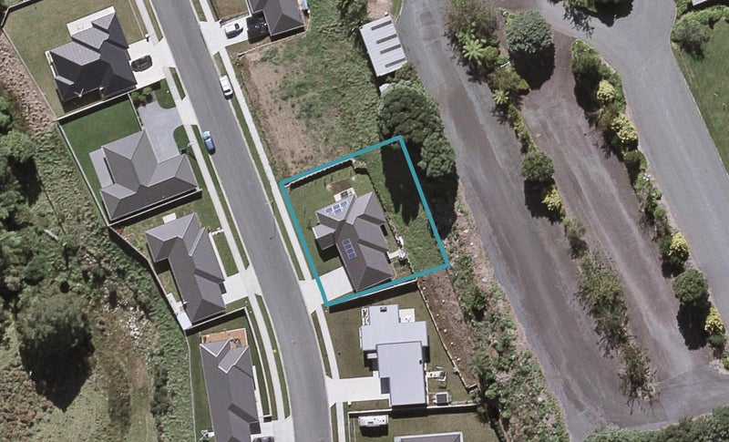 27 Cyrus Street, Whalers Gate, New Plymouth - Carousel 1