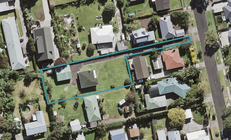 40 Scott Avenue, Mangere Bridge, Auckland - Carousel 1
