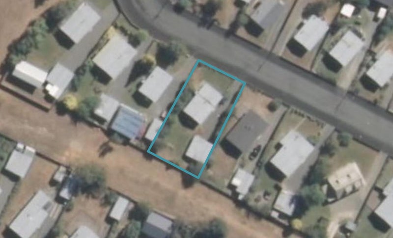 27 Sefton Street, Twizel - Carousel 1