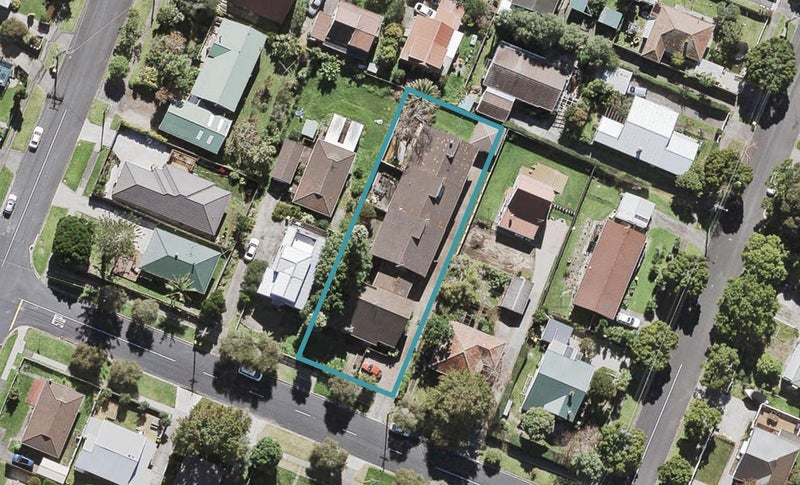 1/67 Miro Street, New Lynn, Auckland - Carousel 1