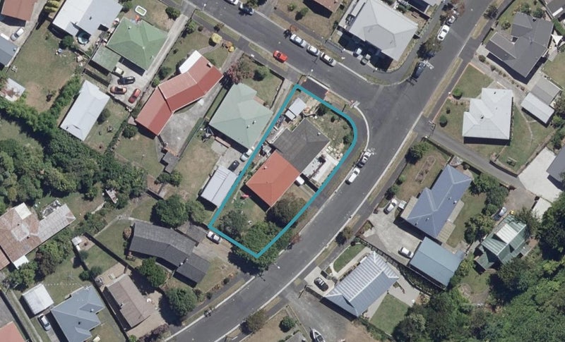 25 Southsea Crescent, Silverdale, Hamilton - Carousel 1