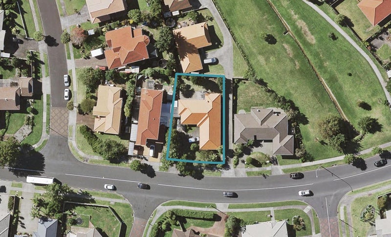 137 Millhouse Drive, Golflands, Auckland - Carousel 1