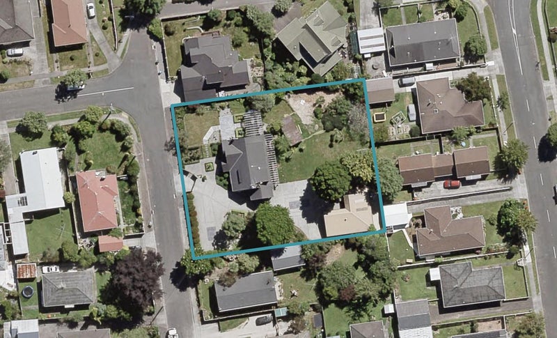 60 Ebdentown Street, Ebdentown, Upper Hutt - Carousel 1