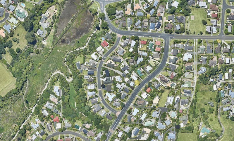 15 Achilles Crescent, Welcome Bay, Tauranga - Carousel 1