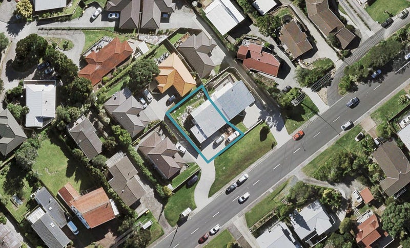 116 Sunset Road, Unsworth Heights, Auckland - Carousel 1