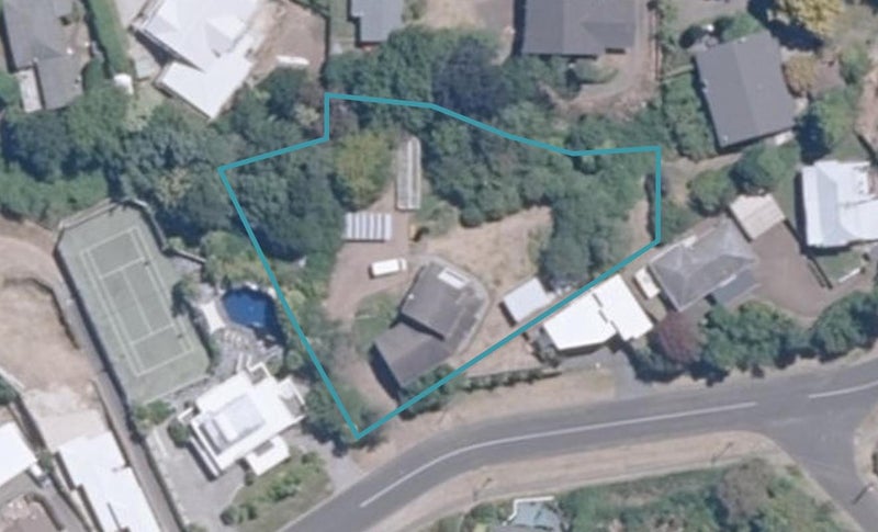 9 Boundary Road, Waipahihi, Taupo - Carousel 1