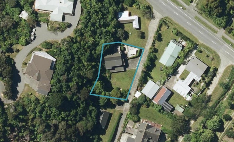 2302 Queen Charlotte Drive, Ngakuta Bay - Carousel 1
