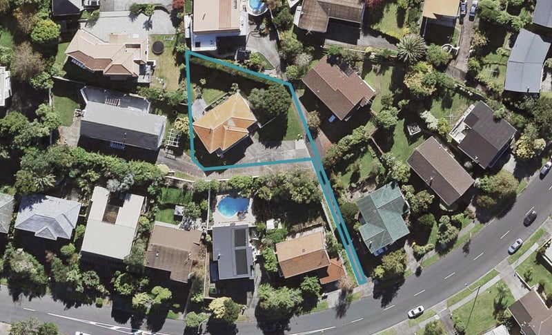 23 Chelsea View Drive, Chatswood, Auckland - Carousel 1