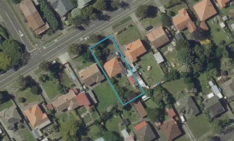 252 College Street, West End, Palmerston North - Carousel 1