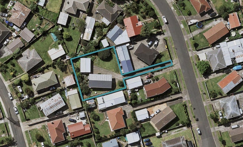11 Dairy Road, Otara, Auckland - Carousel 1