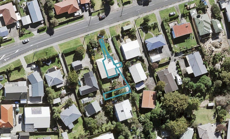 5/5 Eskdale Road, Birkdale, Auckland - Carousel 1