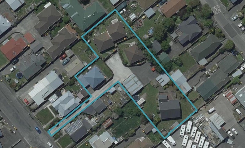 2/12 Sylvan Street, Hillmorton, Christchurch - Carousel 1