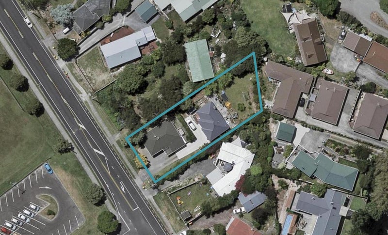 201 Mazengarb Road, Paraparaumu, PARAPARAUMU  - Carousel 1