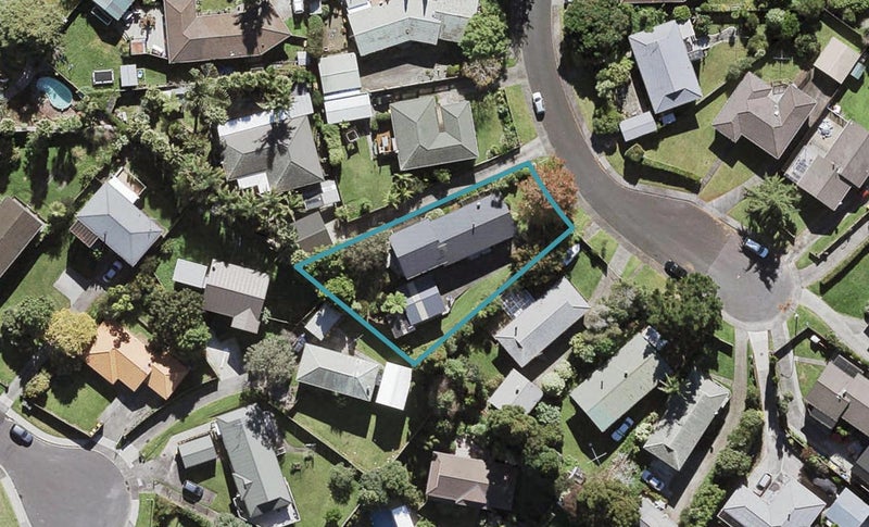 17 Prior Place, Glendene, Auckland - Carousel 1