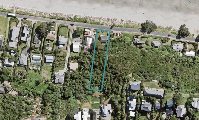 63 The Strand, Onetangi, Waiheke Island - Carousel 1