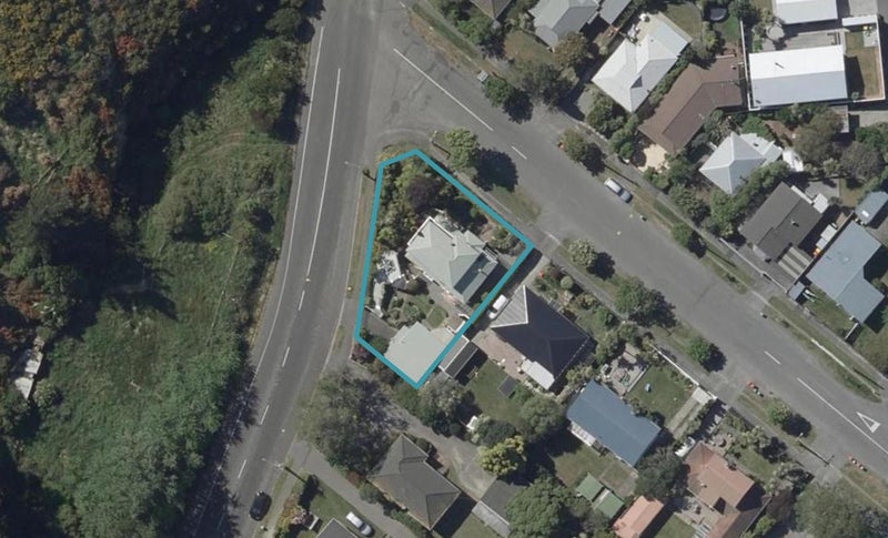 2 Arnold Street, Sumner, Christchurch - Carousel 1