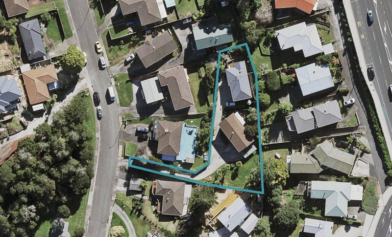 1/13 Sapphire Place, Bayview, Auckland - Carousel 1