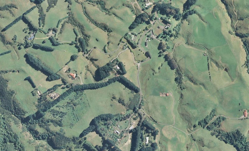 553A Moonshine Hill Road, Moonshine Valley, Porirua - Carousel 1