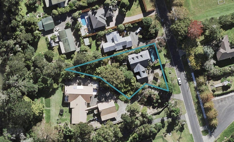 55 Churchouse Road, Greenhithe, Auckland - Carousel 1