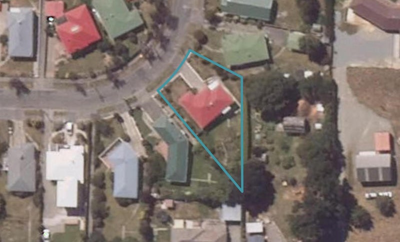 15 Arrow Crescent, Holmes Hill, Oamaru - Carousel 1