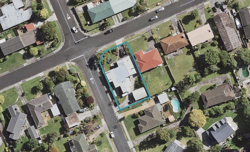 28 Collie Street, Hillpark, Auckland - Carousel 1