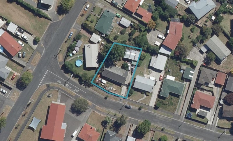36 Priscilla Crescent, Melville, Hamilton - Carousel 1