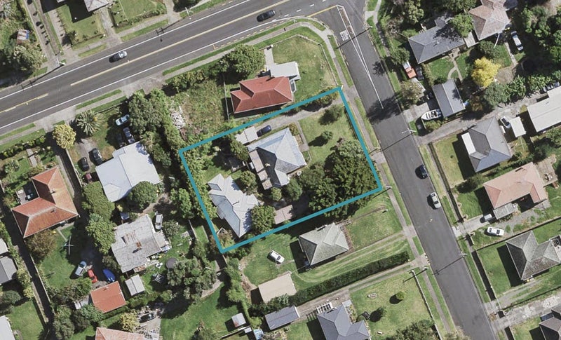 2/3 Fields Road, Manurewa, Auckland - Carousel 1