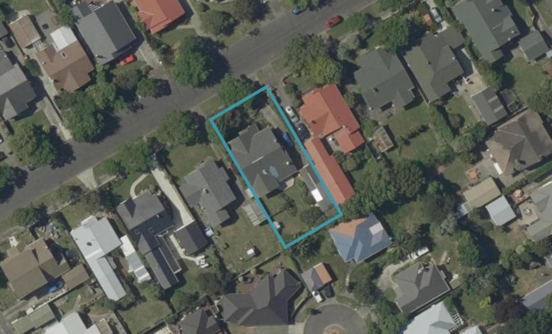 16 Argyle Avenue, Takaro, Palmerston North - Carousel 1