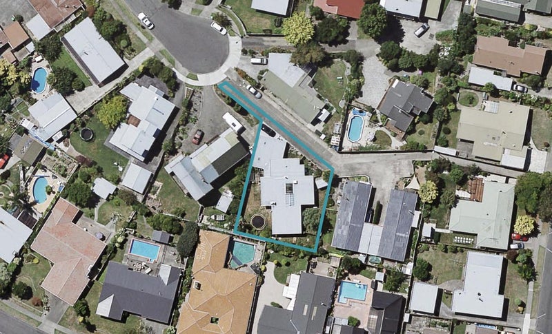 22 Leeds Place, Tamatea, Napier - Carousel 1
