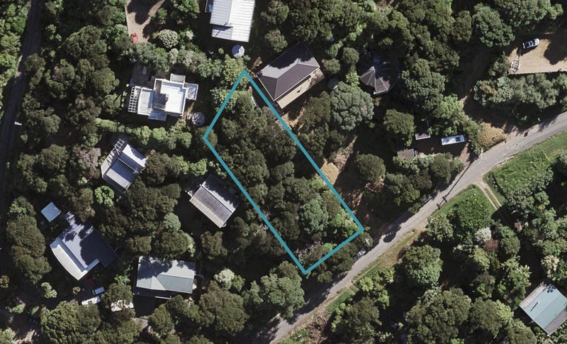 8 View Road, Ostend, Waiheke Island - Carousel 1