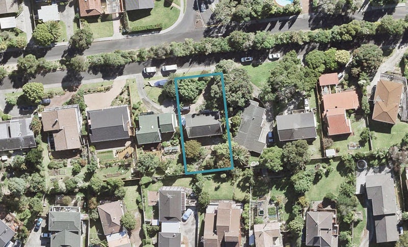 24 Lingham Crescent, Torbay, Auckland - Carousel 1