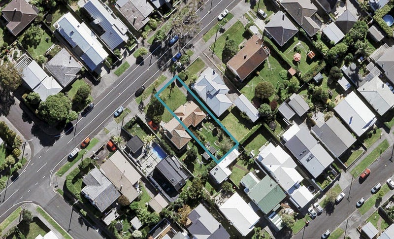 22 Lemington Road, Westmere, Auckland - Carousel 1