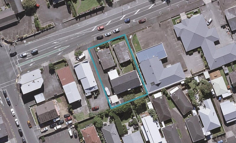 364A Devon Street East, Strandon, New Plymouth - Carousel 1
