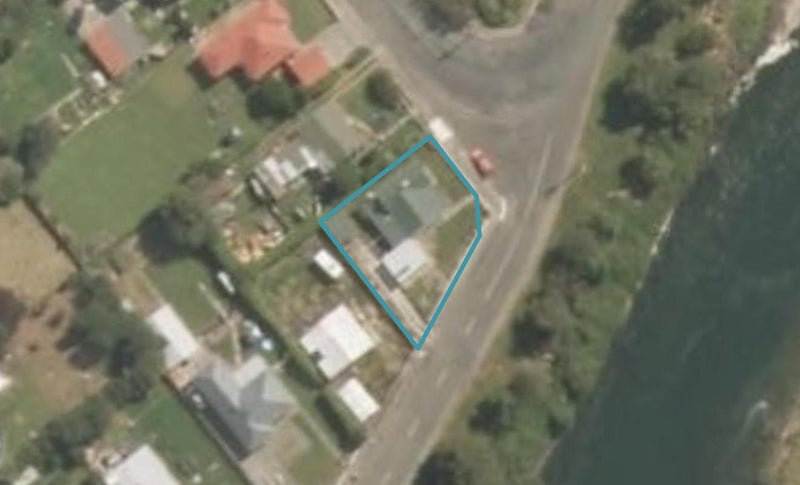 1 Albion Street, Mataura, Mataura - Carousel 1