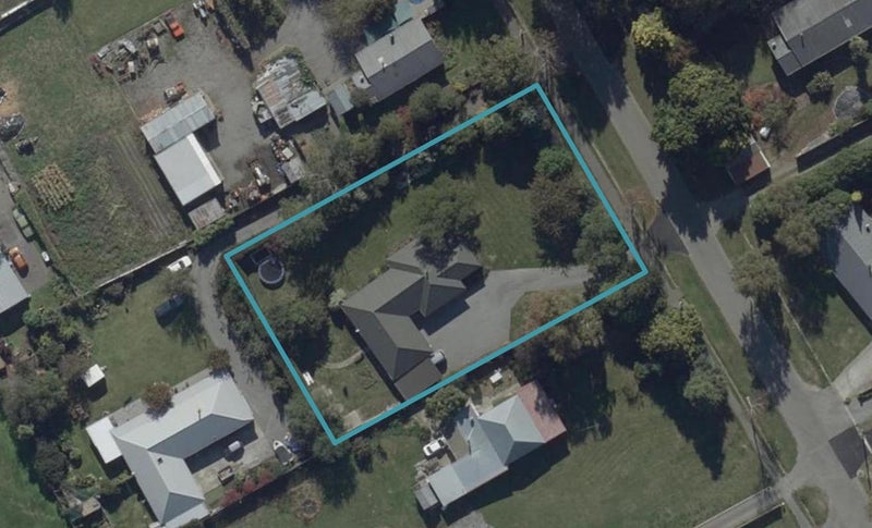 12 Broad Street, Southbridge, Southbridge - Carousel 1