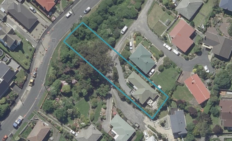 16 Chisholm Place, Tainui, Dunedin - Carousel 1