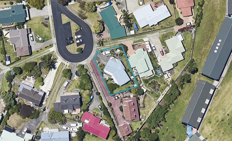 23 The Glebe, Coastlands, Whakatane - Carousel 1