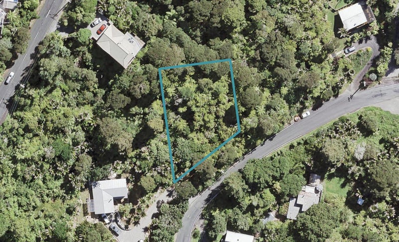 2 Warner Park Avenue, Laingholm, Auckland - Carousel 1