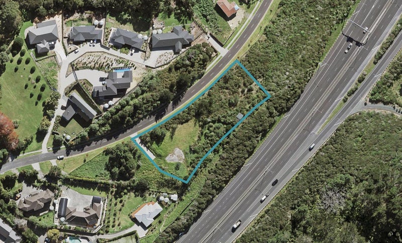 44 Wicklam Lane, Greenhithe, Auckland - Carousel 1