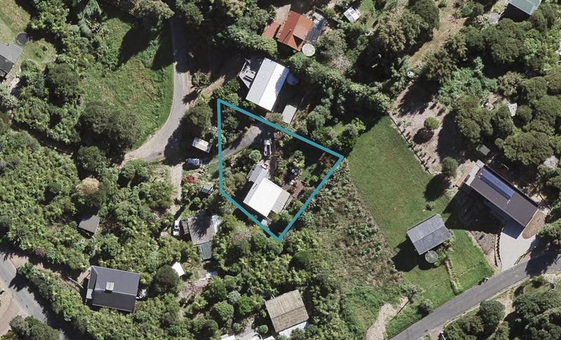 29 Eden Terrace, Onetangi, Waiheke Island - Carousel 1