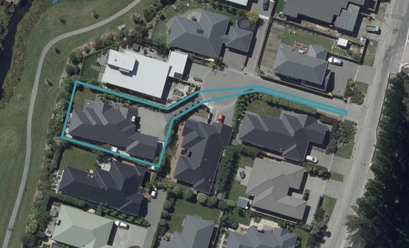 2 Nabob Lane, Cracroft, Christchurch - Carousel 1