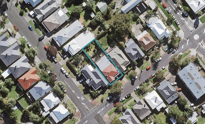 113 Crummer Road, Grey Lynn, Auckland - Carousel 1