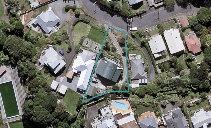 24 Bonithon Avenue, Moturoa, New Plymouth - Carousel 1