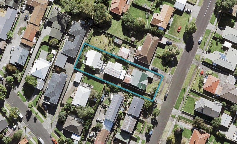 3/18 Craigbank Avenue, New Lynn, Auckland - Carousel 1