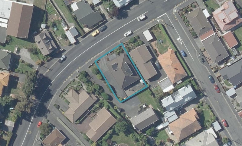 225 Bay View Road, Saint Clair, Dunedin - Carousel 1