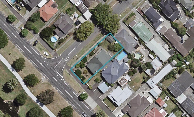 117 Georges Drive, Napier South, Napier - Carousel 1
