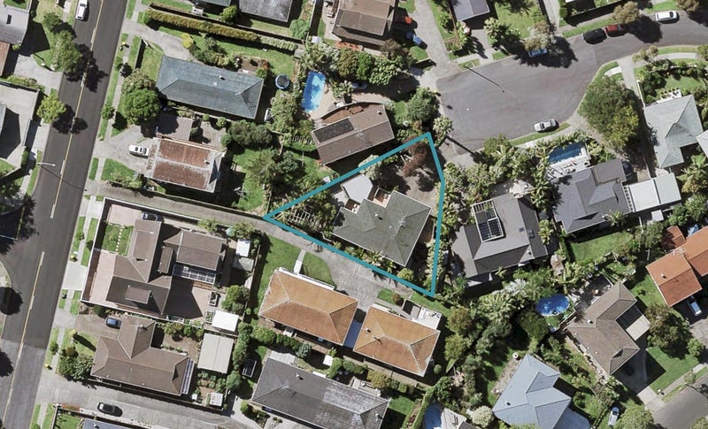 10 Chip Grove, Sunnyhills, Auckland - Carousel 1
